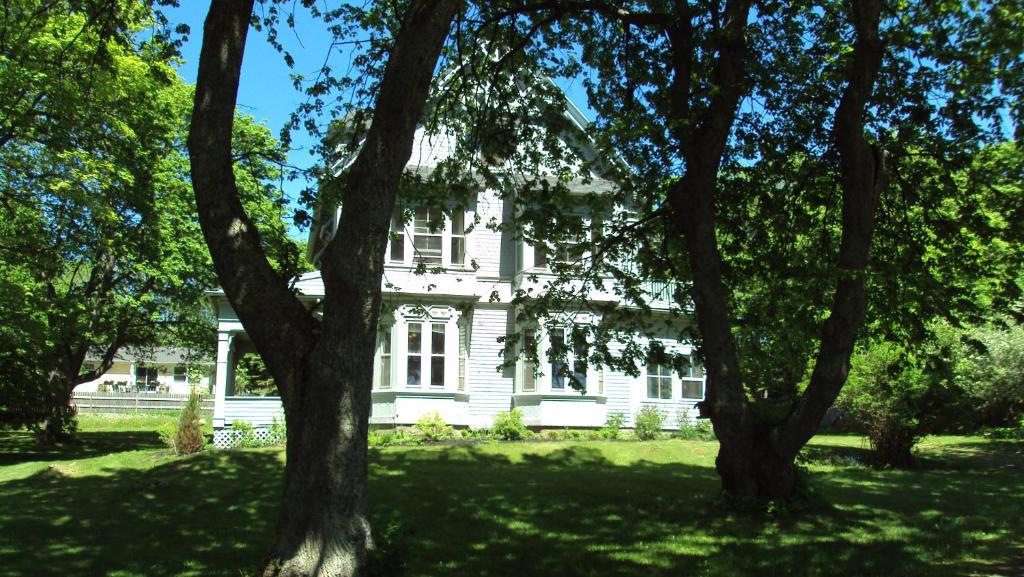 The Library Inn — Hotel in Souris (PE)