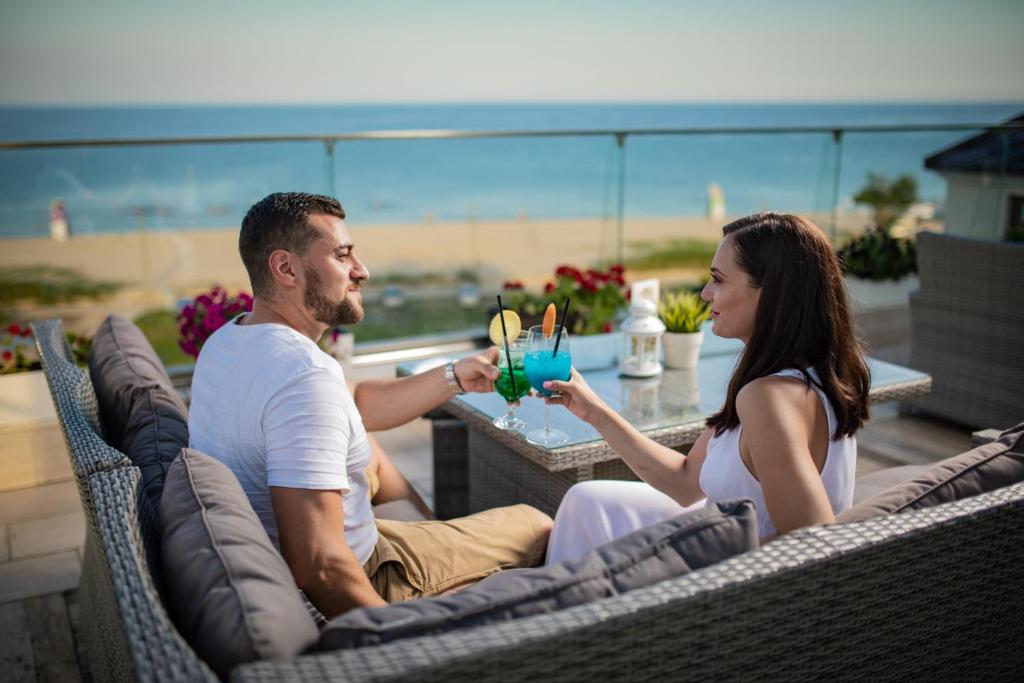 Sunny Castle Hotel - All Inclusive, Beach and Free parking — Kranevo, Dobrich