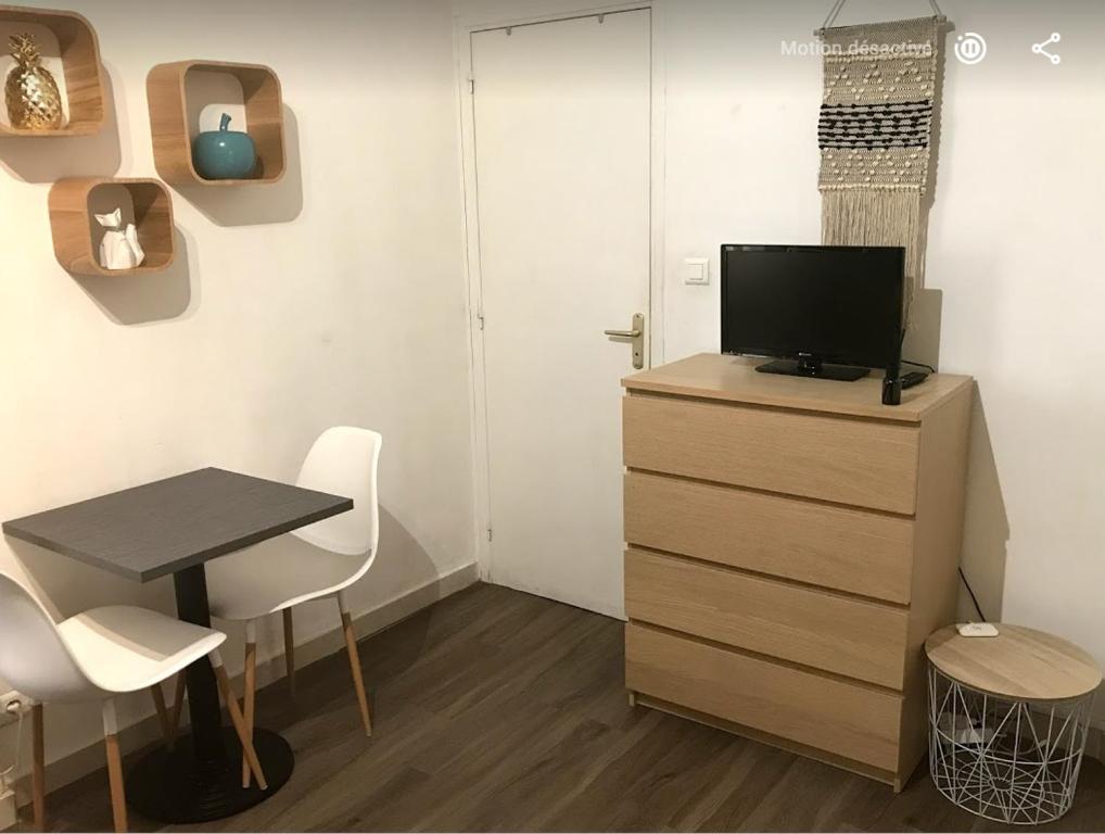 Colorful Studio Cannes - 2