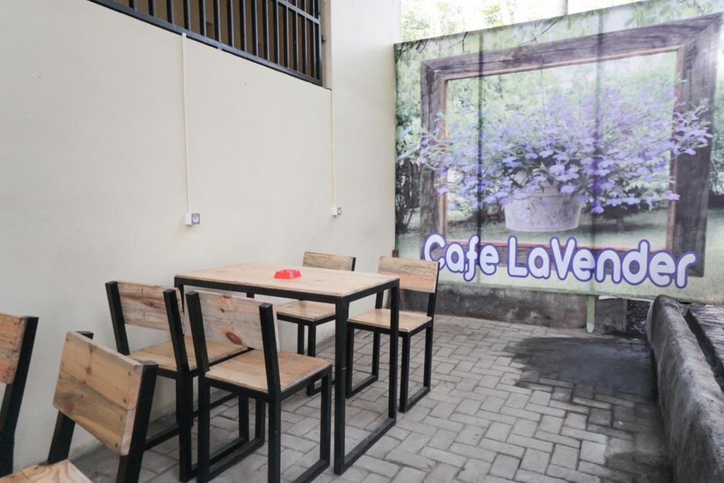 RedDoorz Syariah near Exit Tol Malang