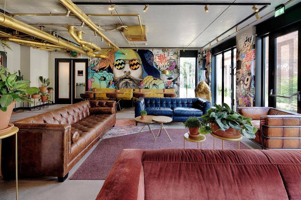 Bar/lounge