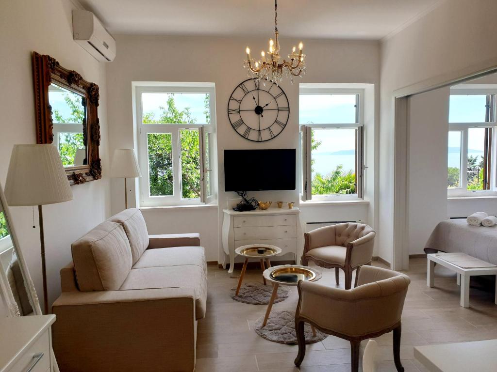 Apartment Alex - Sea View, Opatija