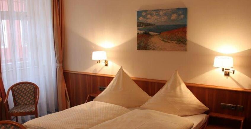 Hotel Goldener Lowe photo