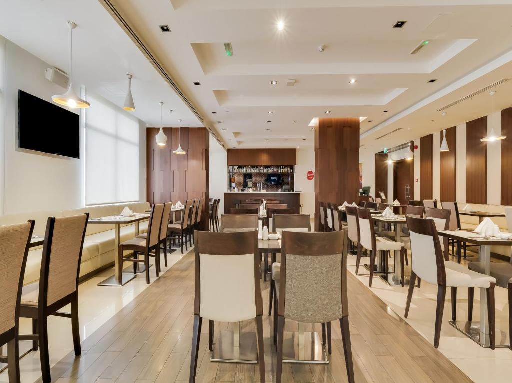 Restaurant, Action Hotel Ras Al Khaimah in Ras Al Khaimah