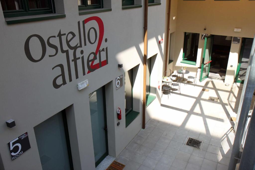 Exterior view, Ostello Alfieri 2 in Turin