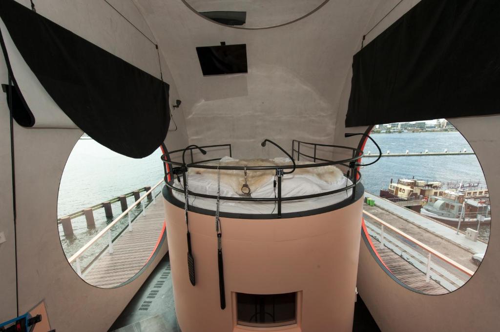 Amstel Botel Photo 12