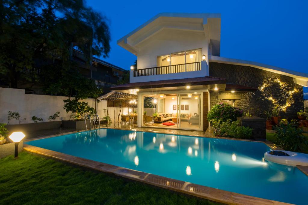 StayVista at EL Lodge — Hotel in Lonavala