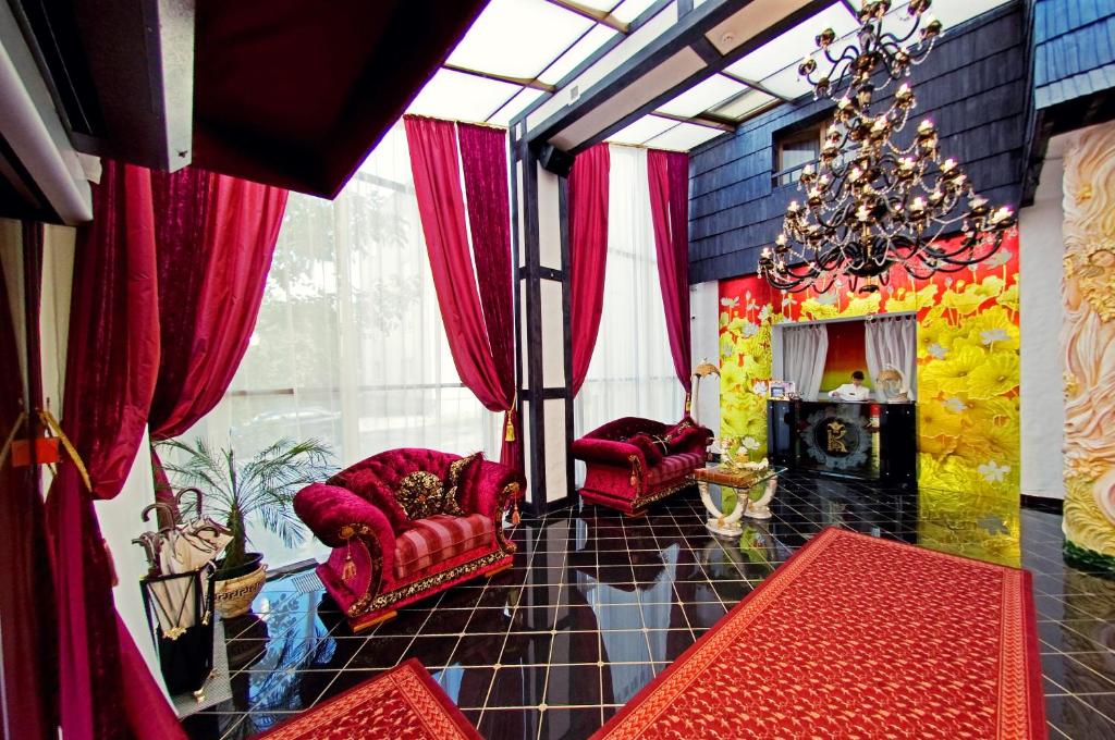 Deluxe Hotel Kupava — Hotel in Lviv