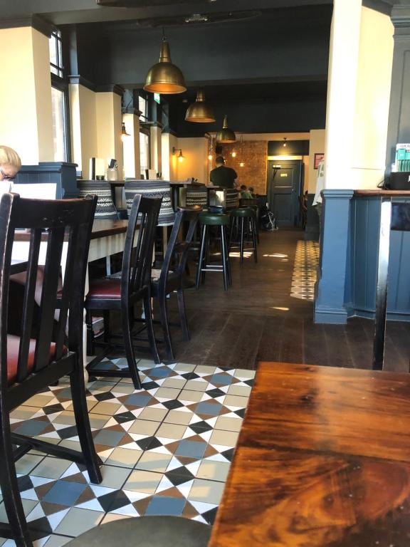 Restaurant, PubLove @ The Steam Engine Waterloo in London