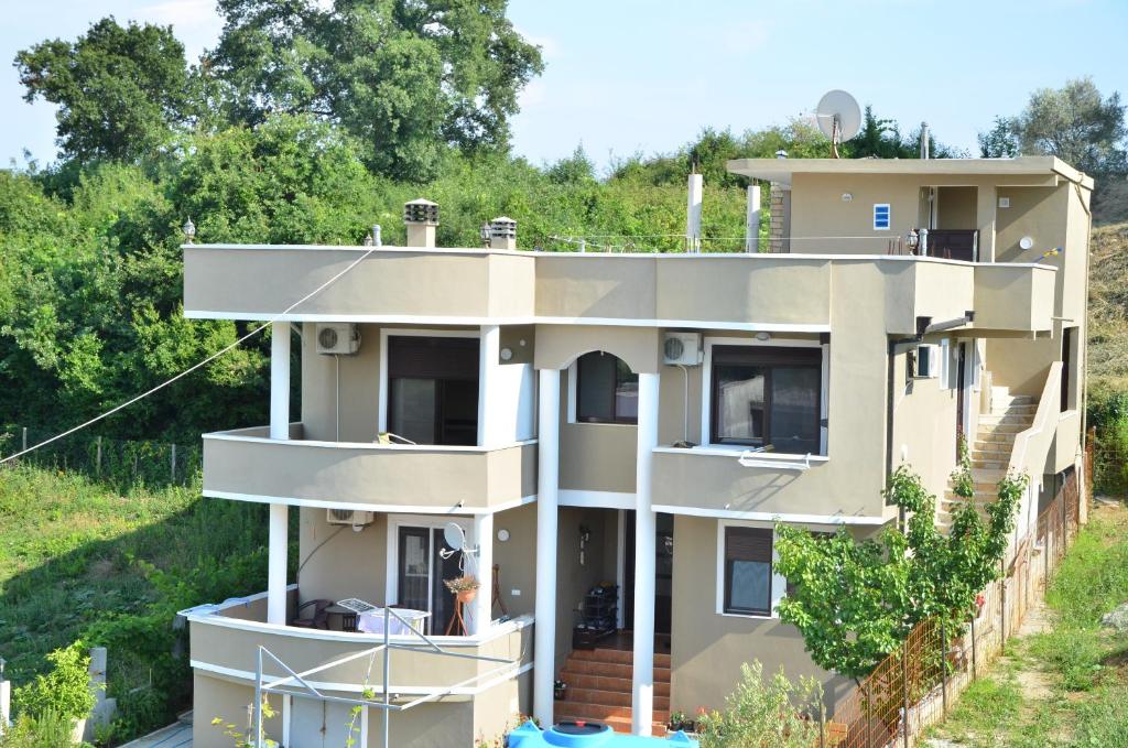 Zak Apartments - 3