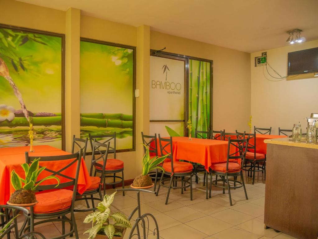 Restaurant, Hotel Bamboo Aeropuerto in Alajuela