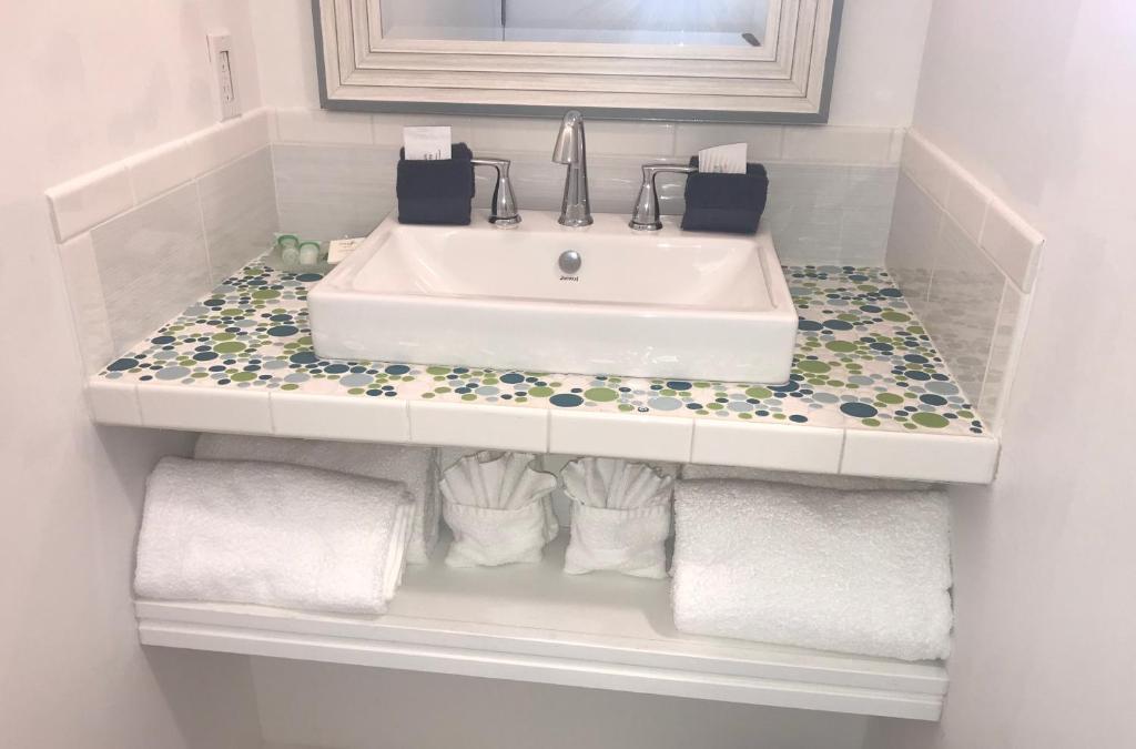 Dame Fortune's Cottage Court — Hotel in Hot Springs (AR)