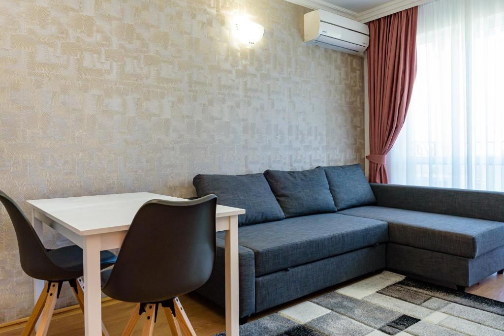 Sweet Homes Apartments photo