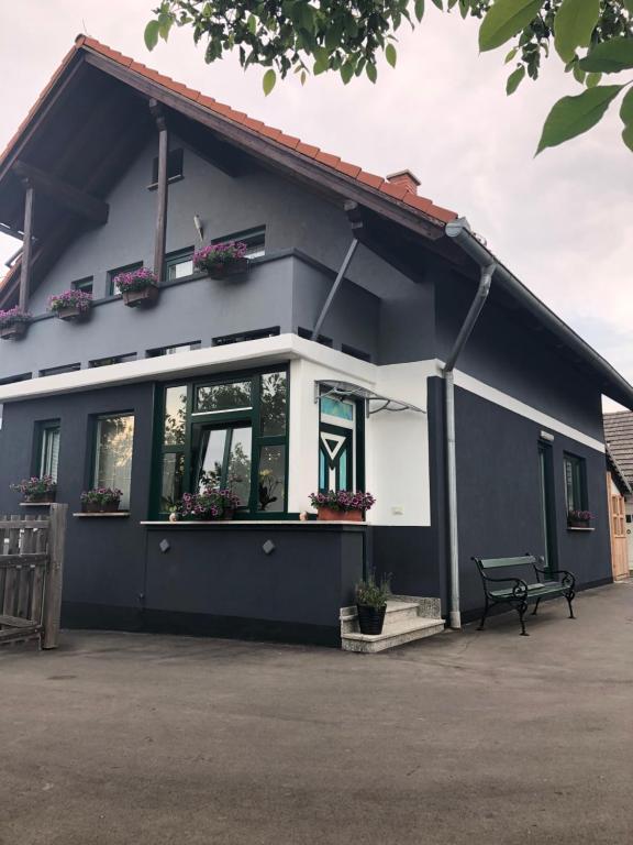 APARTMAN i SOBA HADELA, Sveti Martin na Muri