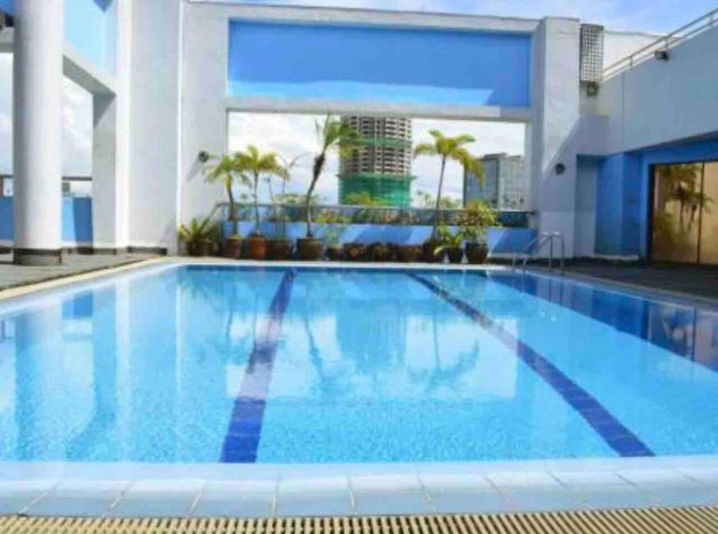 Beautiful Flat in Greenbelt (WiFi & Netflix) photo