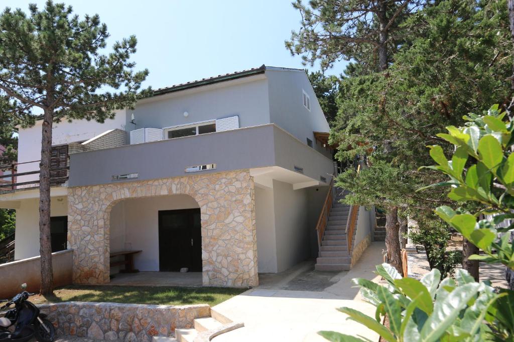 Apartment LaPePa, Šilo