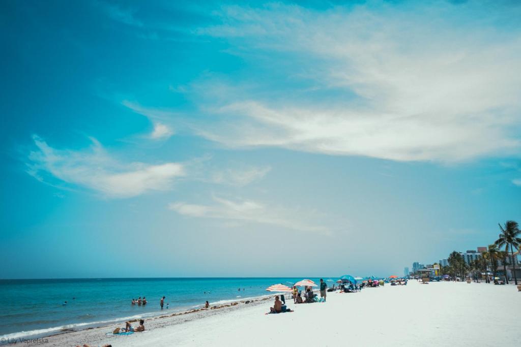Ocean Drive Villas photo
