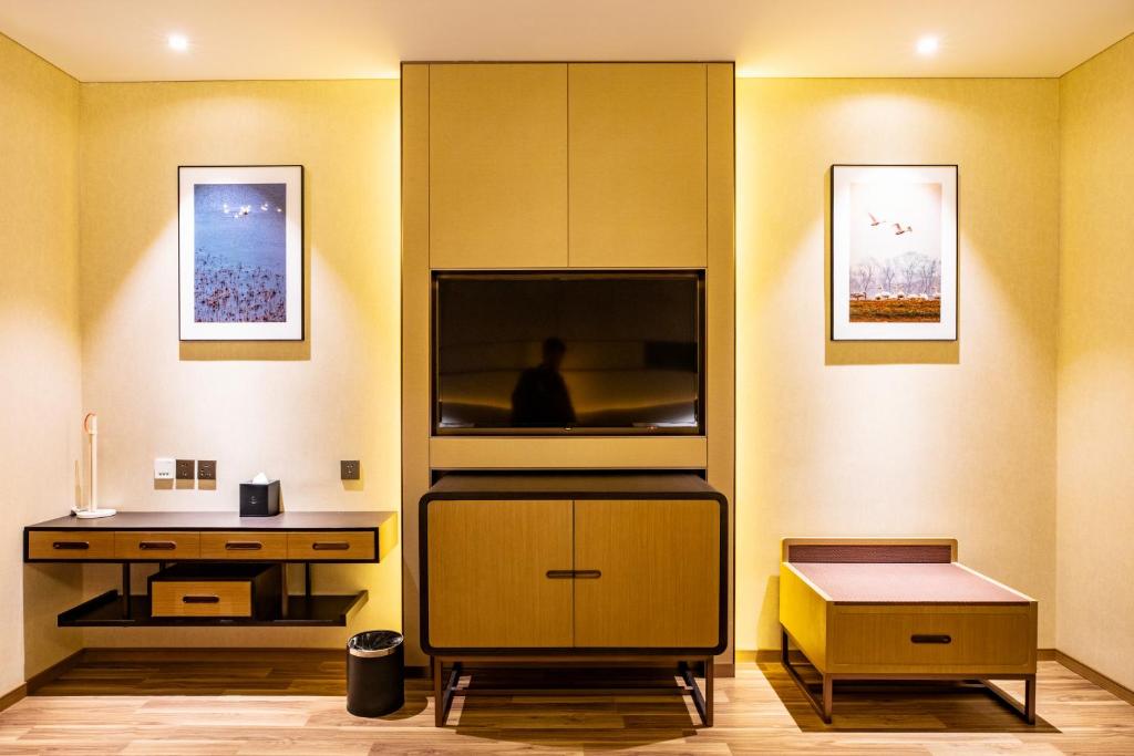 Jinjiang Metropolo Hotel Weihai Railway Station Branch photo