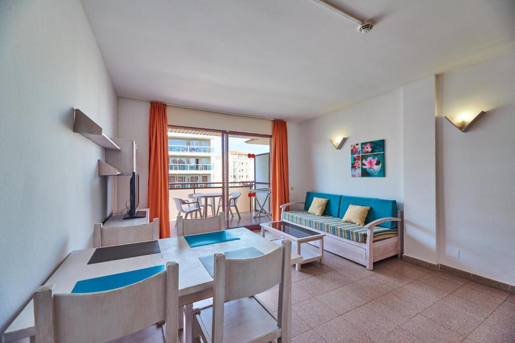 Inter Apartments - 1