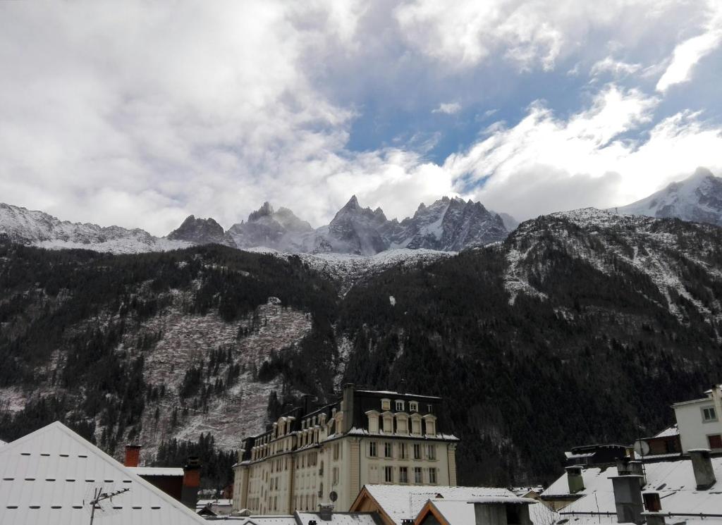 Hypercentre Chamonix Balcon avec Vue sur Les Aiguilles - 1