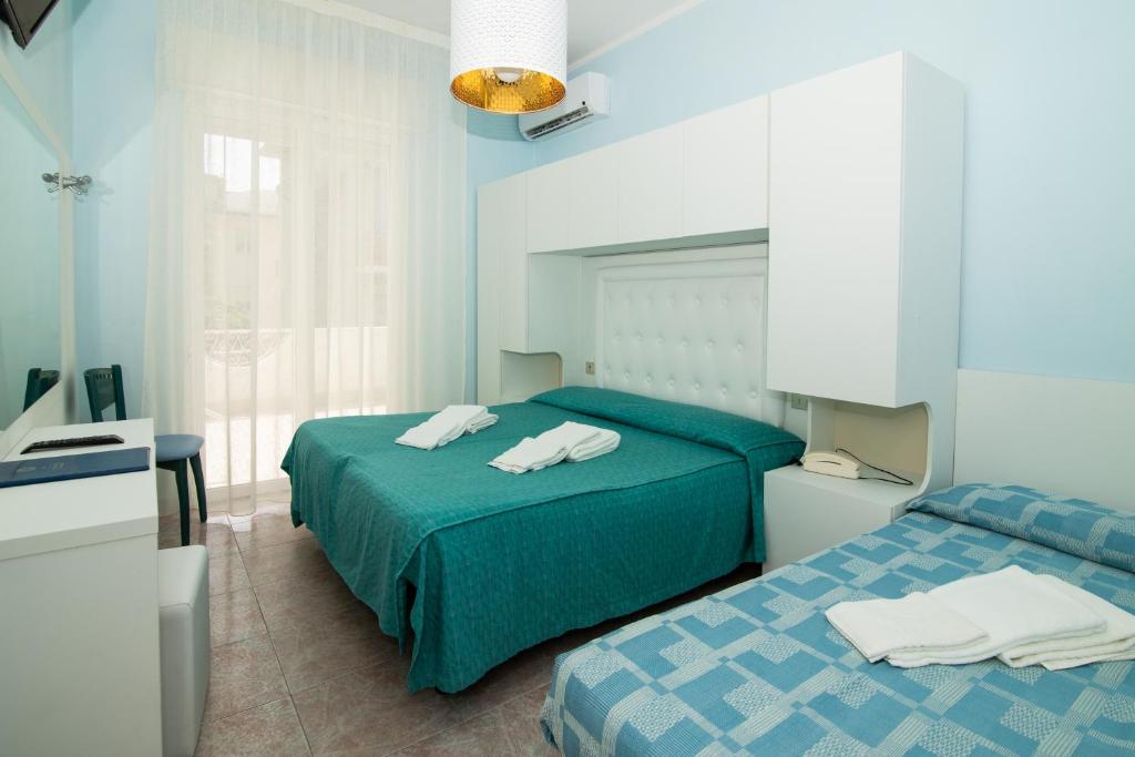 Hotel Giovanella - 2