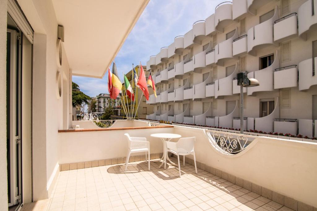 Hotel Giovanella - 5