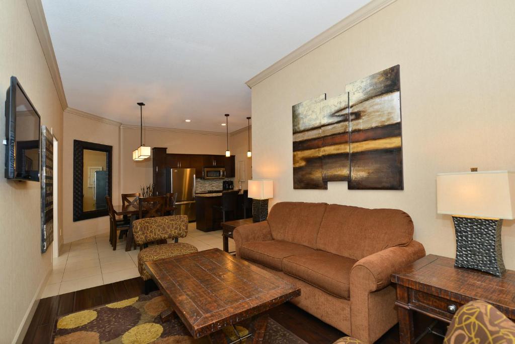 Prestige Vernon Hotel photo