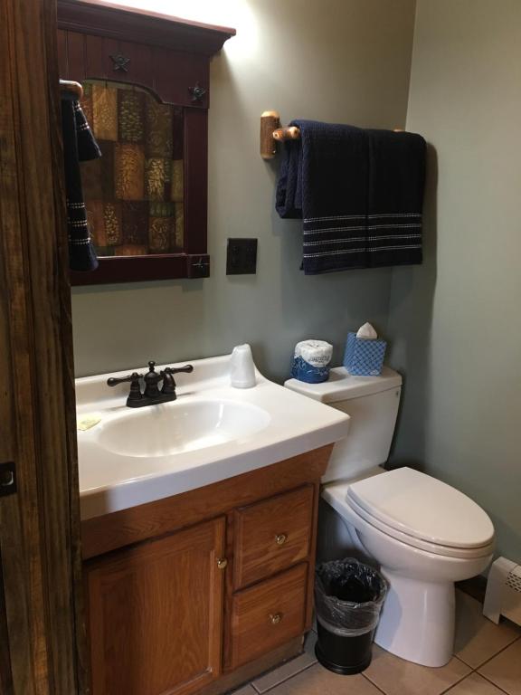 Warrensburg Inn & Suites - 6 Mi to Lake George photo