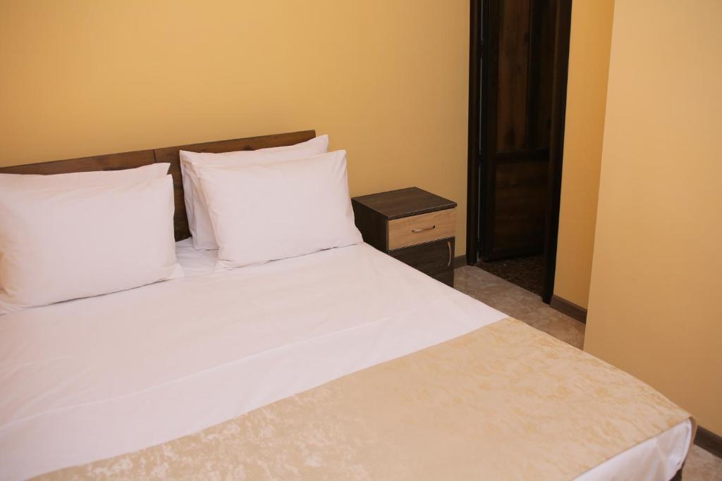 Red Hotel photo