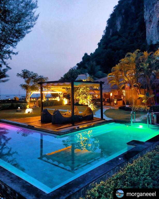Hot tub, Mama Beach Residence - Adults Only in Ko Phi Phi