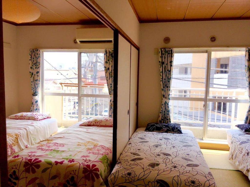 오츠카의 아파트먼트 입구