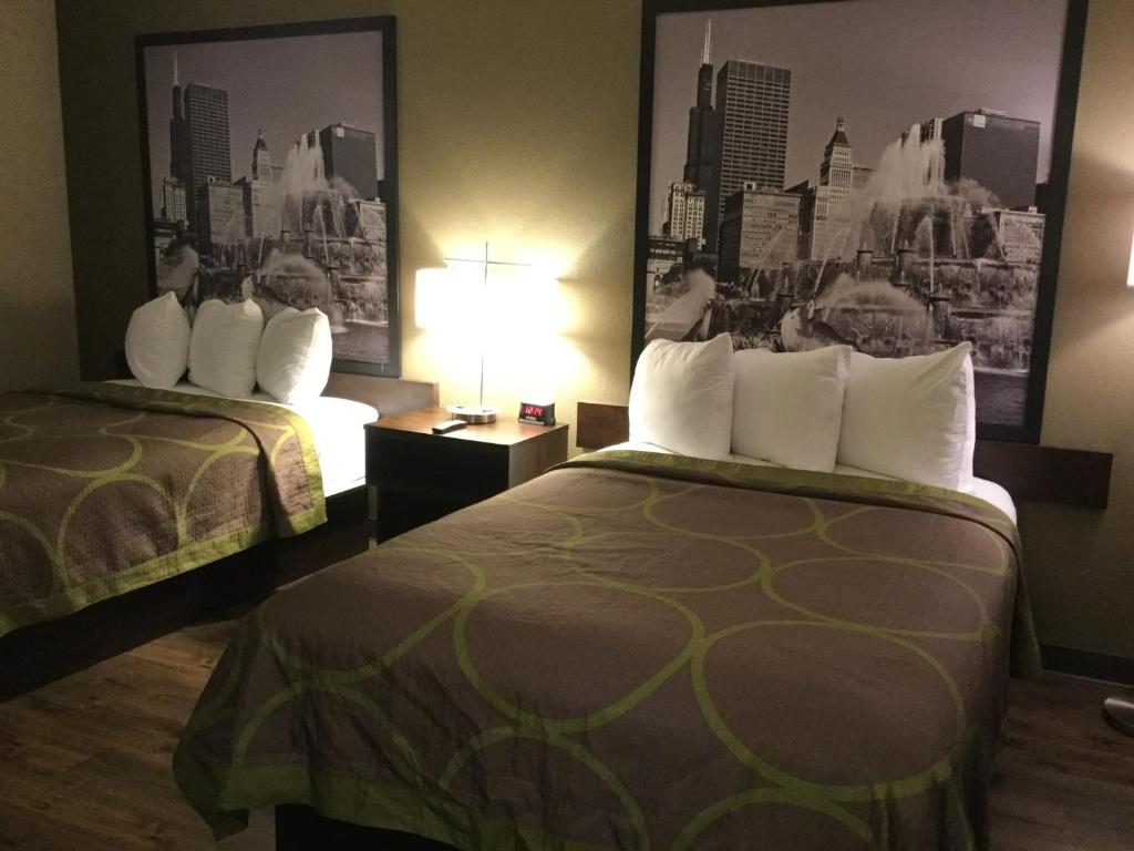 Super 8 By Wyndham South Holland Photo 10