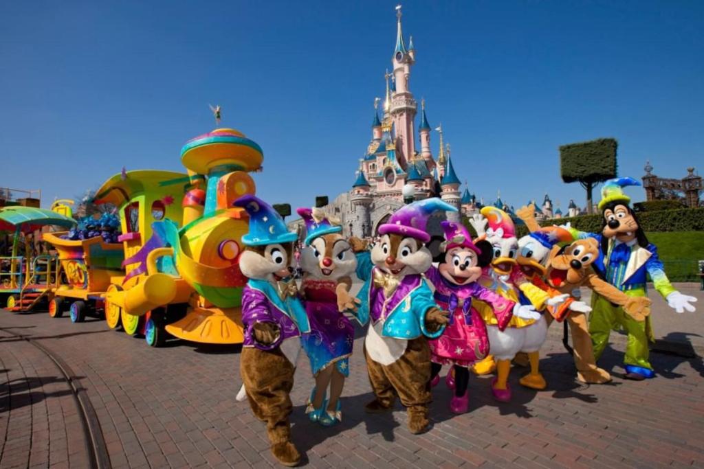 DISNEYLAND PARIS like home - 5