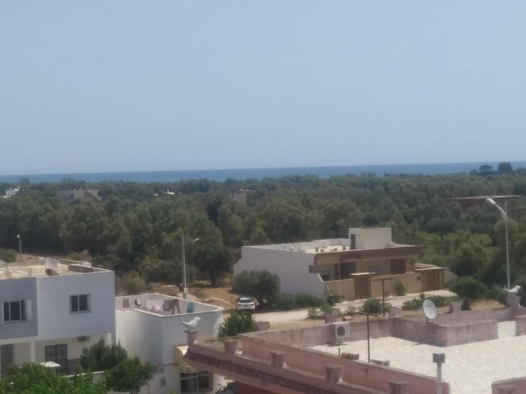 Belle Vue de Mer, Tazarka