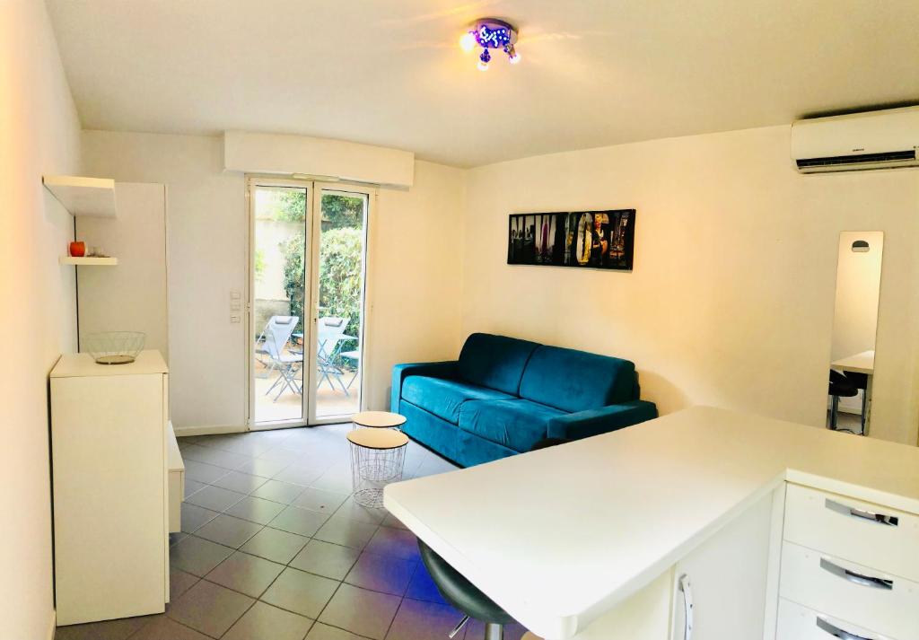 Studio plage parking et proche vieil antibes - 1