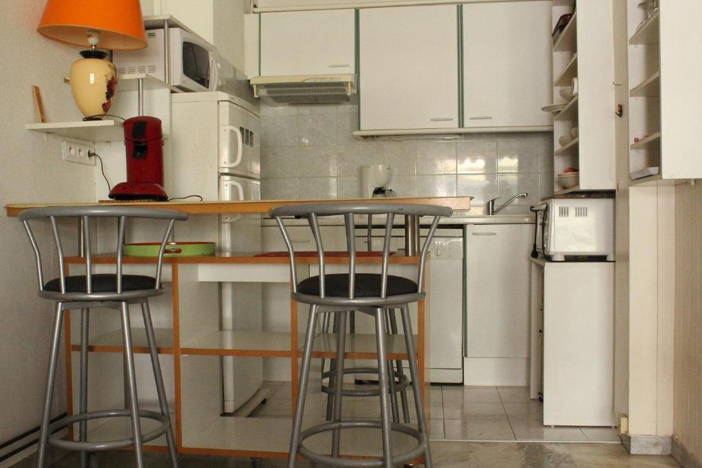 STUDIO STANDING BORD DE MER ET VUE - 5