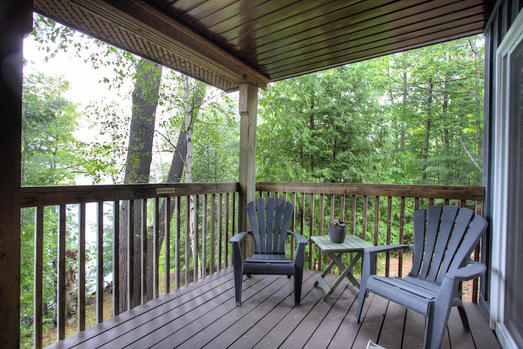 Somerset Lakeside Resort photo