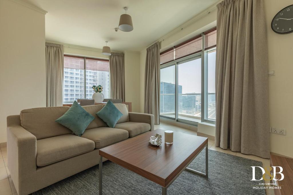 Db Holiday Homes Burj Views Downtown Dubai Apartment In - 