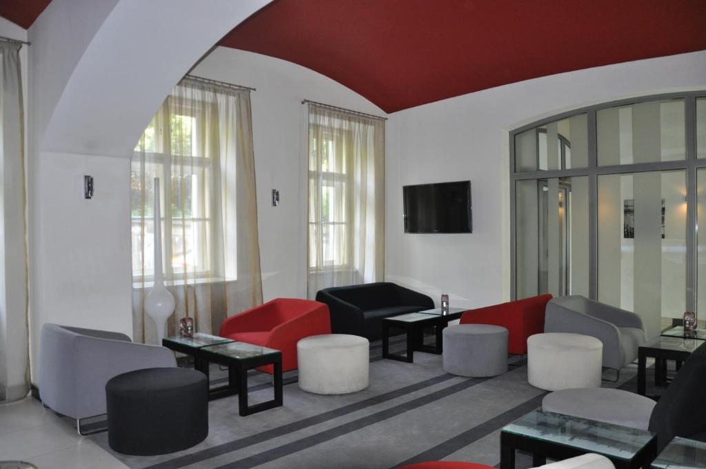 Lobby, Red & Blue Design Hotel Prague in Prague