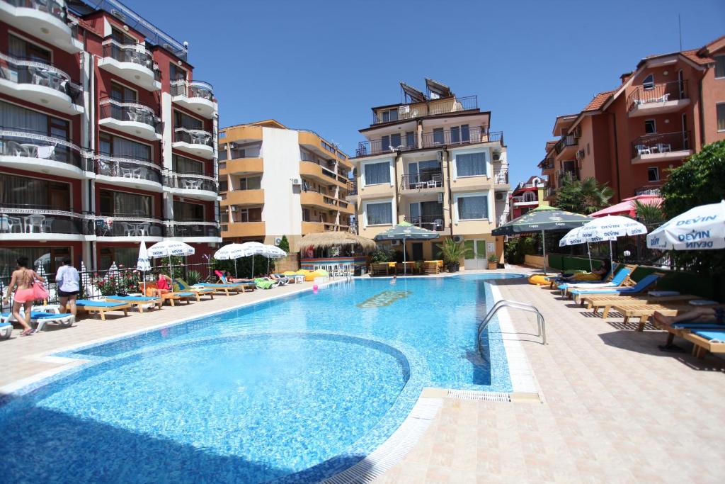 Salena Beach Hotel 전경