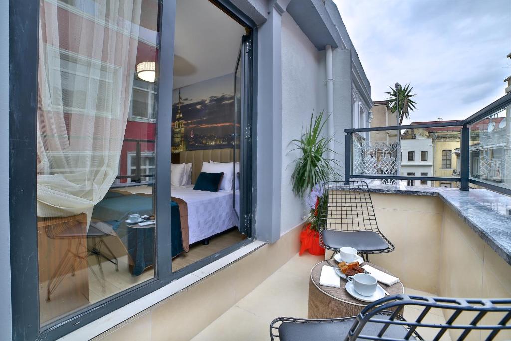 The Tango Hotel Taksim photo
