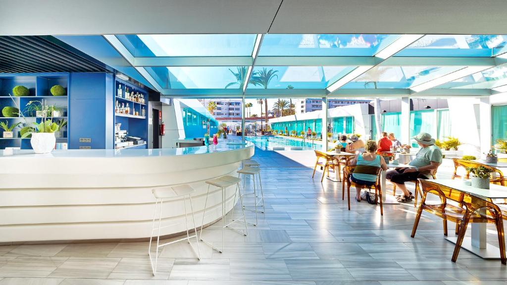 Hotel Nayra - Adults Only — Restaurant & bars in Playa del Ingles, Canary Islands