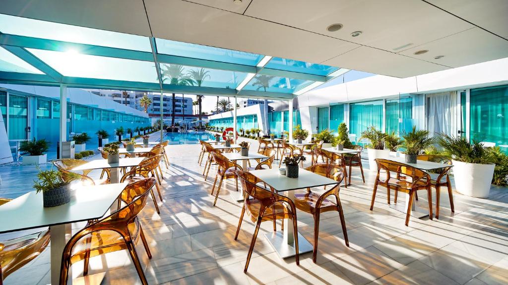 Hotel Nayra - Adults Only — Restaurant & bars in Playa del Ingles, Canary Islands