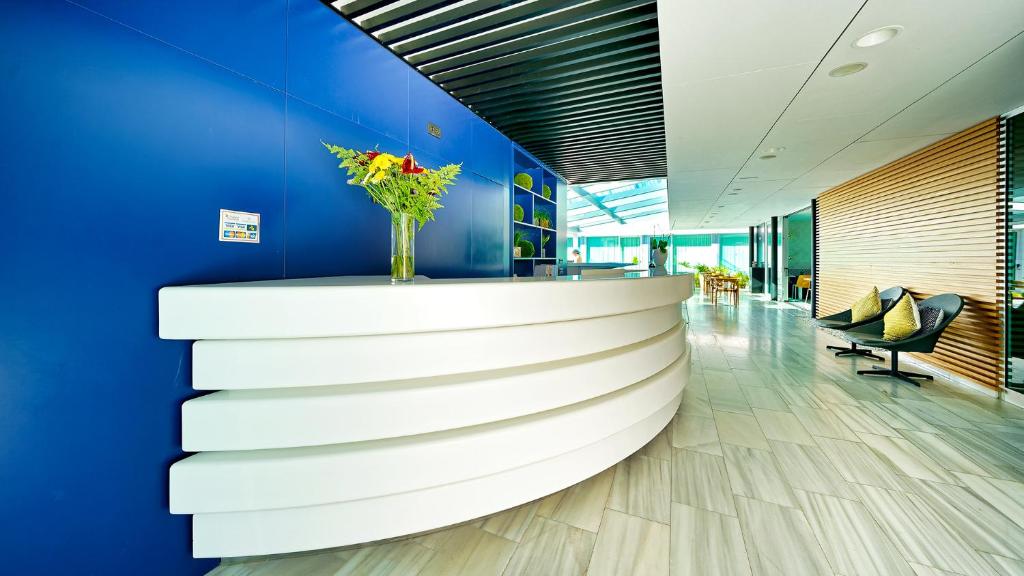 Hotel Nayra - Adults Only — Hotel building in Playa del Ingles, Canary Islands