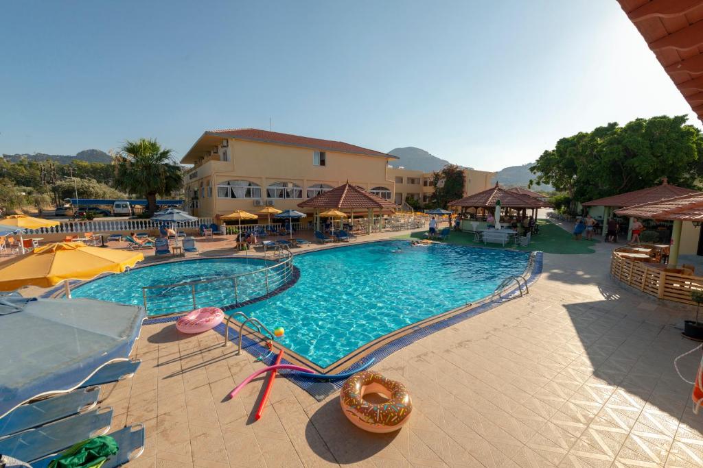 Fantasy Hotel photo