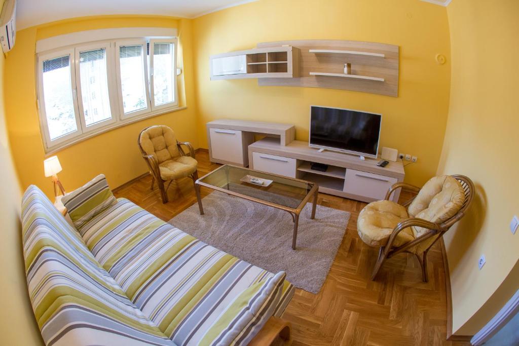 Apartman Kotor - 4