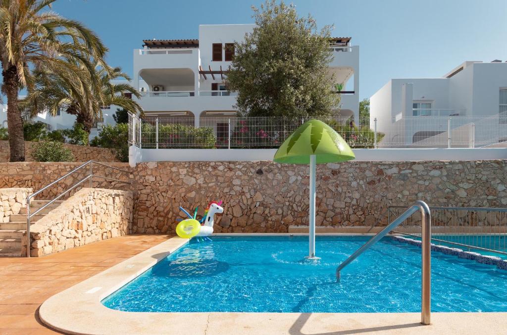 Hotel Palia Puerto del Sol 3 Sup — Swimming pool in Cala d´Or, Balearic Islands