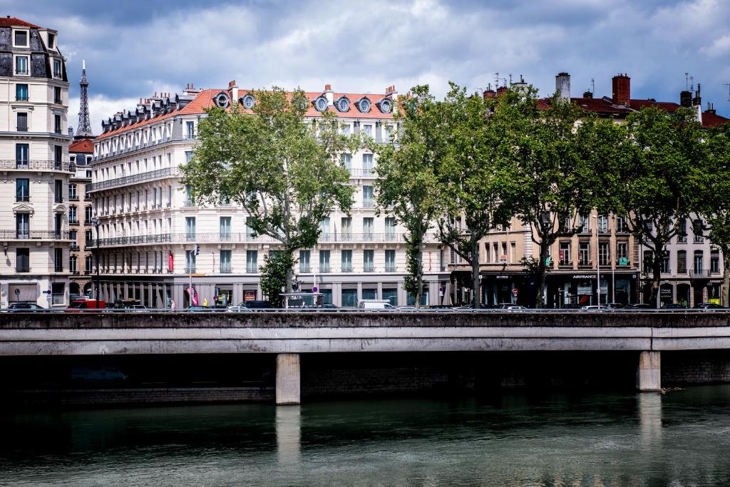 Surrounding environment