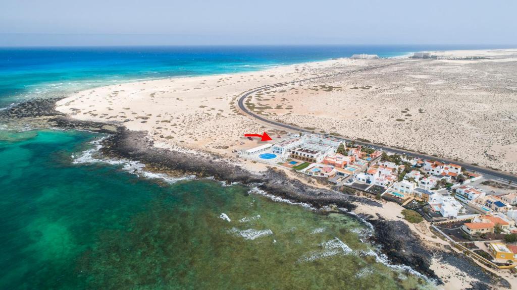 Hotel Boutique TAO Caleta Mar — Hotel building in Corralejo, Canary Islands