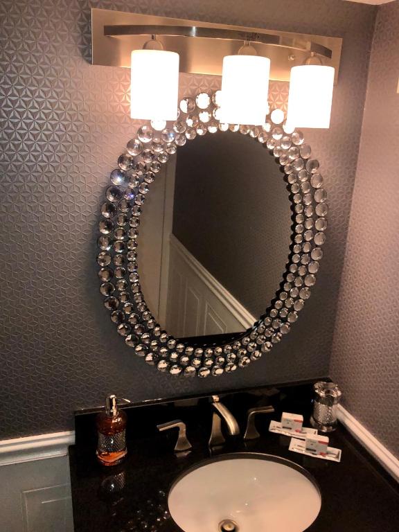 The Village Inn Hotel photo